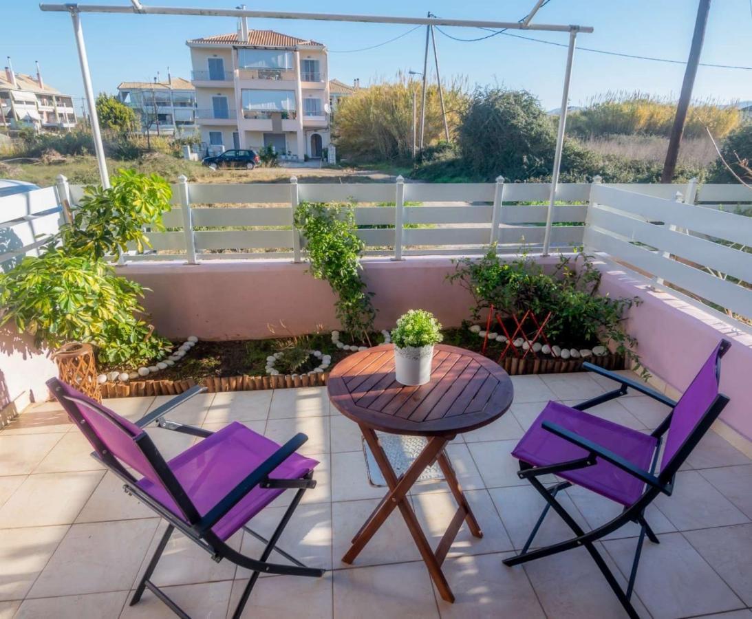To Mikro Boutique Apartment Lefkada City ภายนอก รูปภาพ